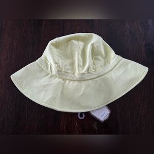 NWT sand 'N Sun Yellow Bucket Hat